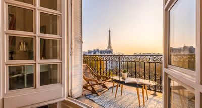 Unbeatable Terrace Views – Ave Marceau