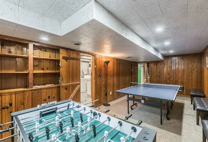 Spacious in Old Town Alexandria