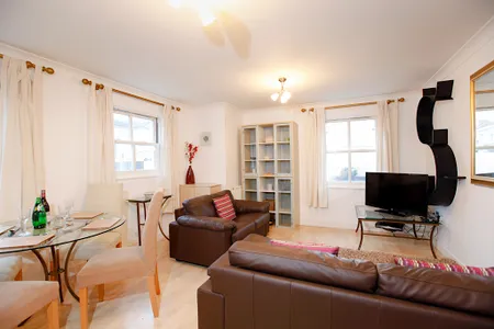 Bright living room at Packington Place