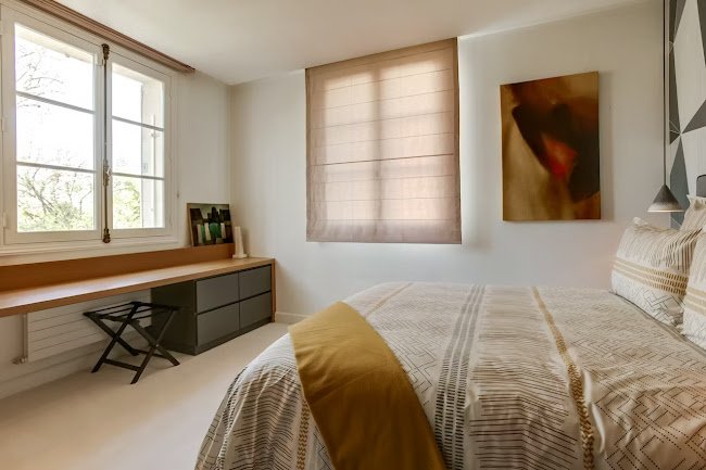 sumptuous villa located in plush and posh Neuilly-sur-Seine