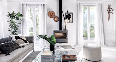 Upscale 3 Bedroom Villa in Waterkant Street