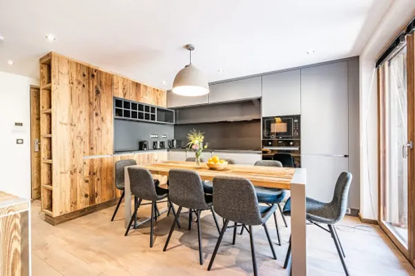 https://images.thesqua.re/property/7-xvcZppcDmK_TjaV2nITa7MAuVgh5K5cNLOpk2eJC_tdU8oGoQkBSTOHZZRTqLdbw7cnq-_dU_rzt6G3hOu_94vCk4sBH2ldNPPJ2iis86K4kzUaksKKmsRP9s