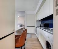 Elegant Apartment in Index Tower