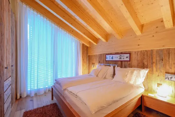 https://images.thesqua.re/property/74K3a4flPRbsEV9Xnni8YwDsT5jRHXK0ulWcIn1HiIp3H90Cd9oLJixkZo19A_Y9LMupYram7cLmNbUyj3j4K79LIZ_A3c1wvCGEC2Hi6rLqKGbZn2yIheBqFEiz