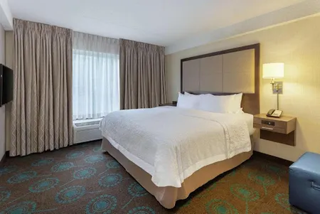 Bloomington Serviced Apartment