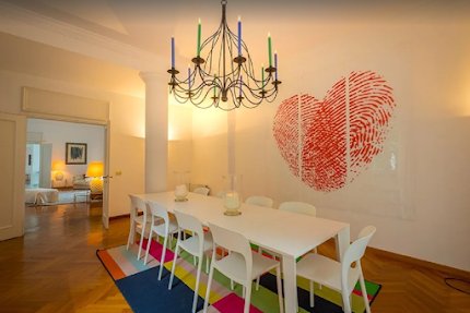 ALL-ENCOMPASSING LUXURY 600M2 VILLA WITH MAGICAL EXQUISITE VIEWS OF LAKEMAGGIORE