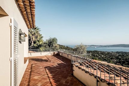 STUNNING VILLA IN GRIMAUD PANORAMIC SEAVIEWS