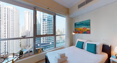 Inviting Bay Central West Apartment