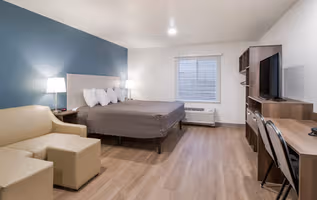 Tolleson – Phoenix West Apartment