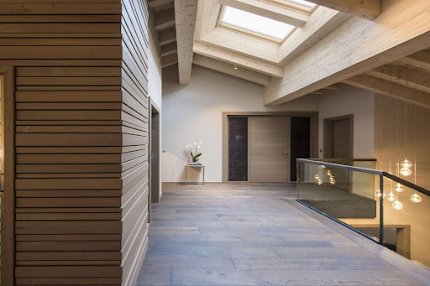 EXCEPTIONAL PENTHOUSE IN PRIME LOCATION-CENTRAL ZERMATT