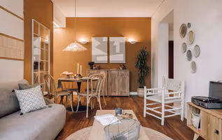 Starlight Serviced Apartments