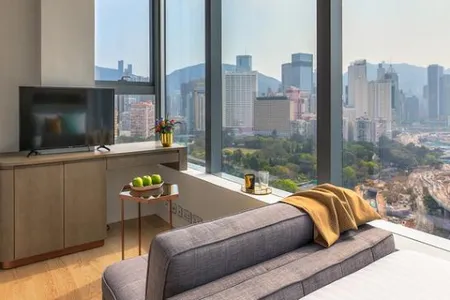 Victoria Harbour Residences