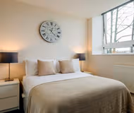 Bedroom at Swingate House