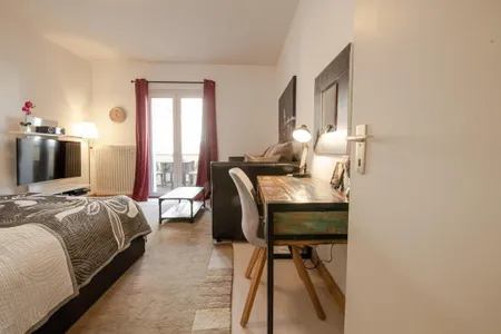 Karolingerstraße Serviced Apartment