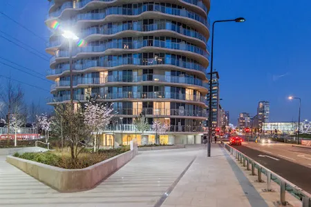 Docklands Lux 5min walk to Excel Centre
