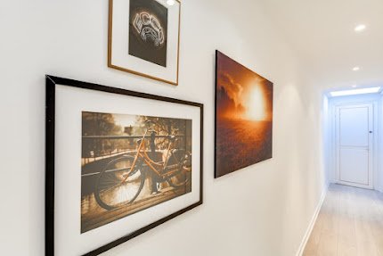 IN THE POSH HEART OF PARIS 130M2 CHAMPS ELYSEES