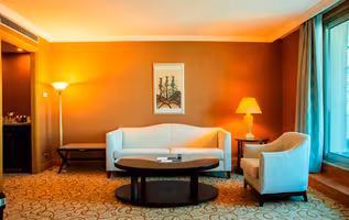 Jose Marti Street Service Apartment