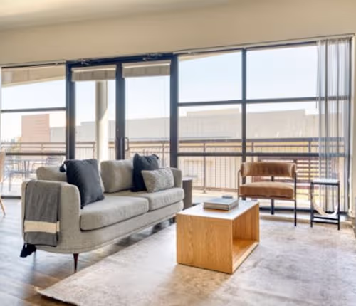 Century Oaks Terrace Furnished Apartment