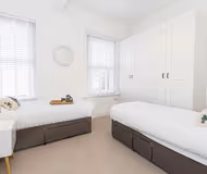 (LON1) Longfleet Landings 2P