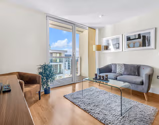 Lanterns Way at Canary Wharf by  MySquare