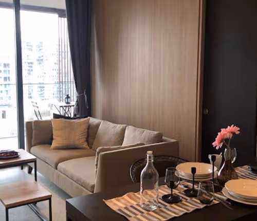 West Coast Vale Apartments