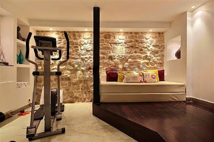 AN EPITOME OF TRUE LUXURY 330M2 MONTORGUEIL