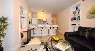 800 East Capitol NE Unit 1