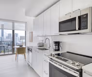 Northeast 22nd St Serviced Apartment