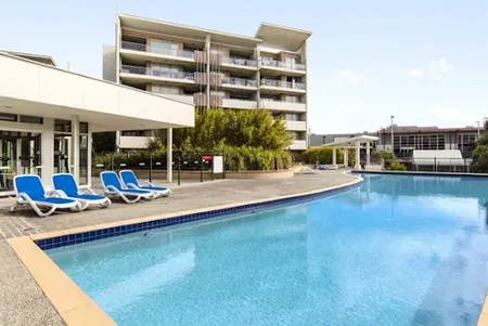 Campbell Street Serviced Apartments