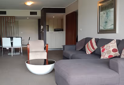 Pennant Street Apartments, Castle Hill