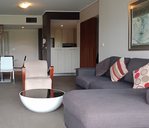 Pennant St Serviced Apartments