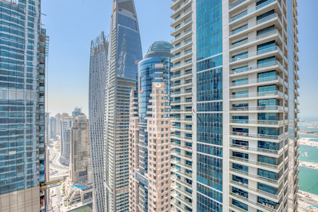 Exterior of Torch Tower Serviced Apartments, Dubai Marina