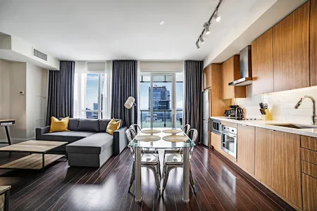 Front Street Apartment