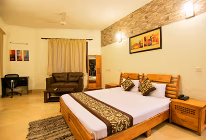 Sushant Lok Studio Apartments