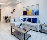 Sleek The Bay Apartment