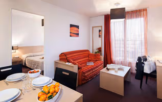 Access Serviced Apartment, Saint Louis