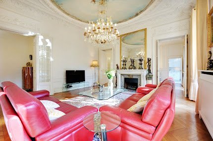 200M2 LUXURY IN AVENUE FRANKLIN D ROOSEVELT