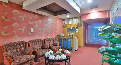 Khalid Bin Al Waleed Road Apartment