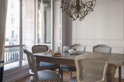 150M2 DESIGNER FLAT ON RUE DU FAUBOURG HONORE