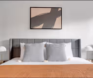 Winthrop Rd service Apartment