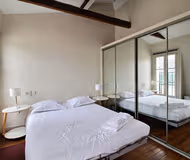 King sized bedroom at Eiffel View Serviced Apartment, Palais-Bourbon