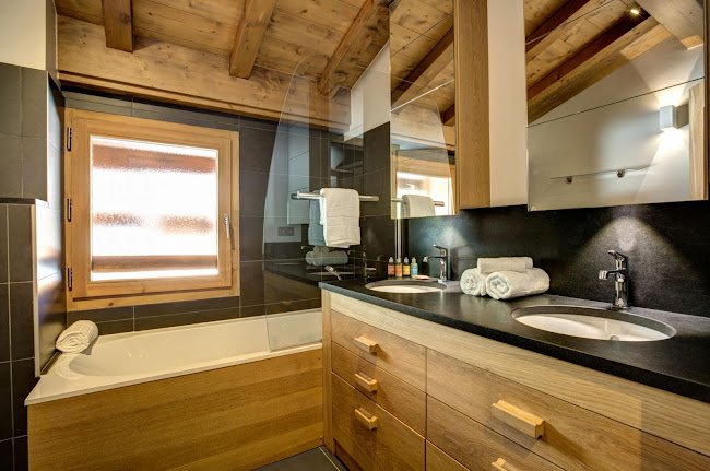 An Elevated Chalet With Serene Views of the Mont Blanc