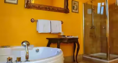 Solution FOR A Luxury Stay-13000 M2 Exotic Italian Lake Front Home IN Mennagio