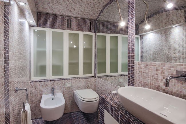 STYLISH & LUXURIOUS ABODE IN THE HEART OF FLORENCE