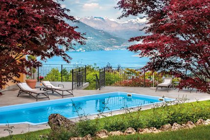 INCREDIBLE VIEW OF LAKE COMO AND THE MAJESTIC ALPS