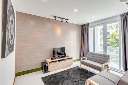 Sims Avenue Serviced Residences, Orchard Road