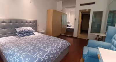 West Yan'an Rd Executive Suite