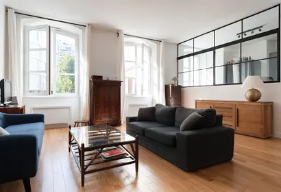 Avenue de Saxe Serviced Apartment, Passy