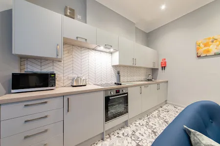 Cathedral Road Serviced Apartment