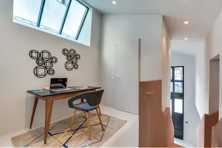 160M2 SKYLIT HOME PORT D'ORLEANS